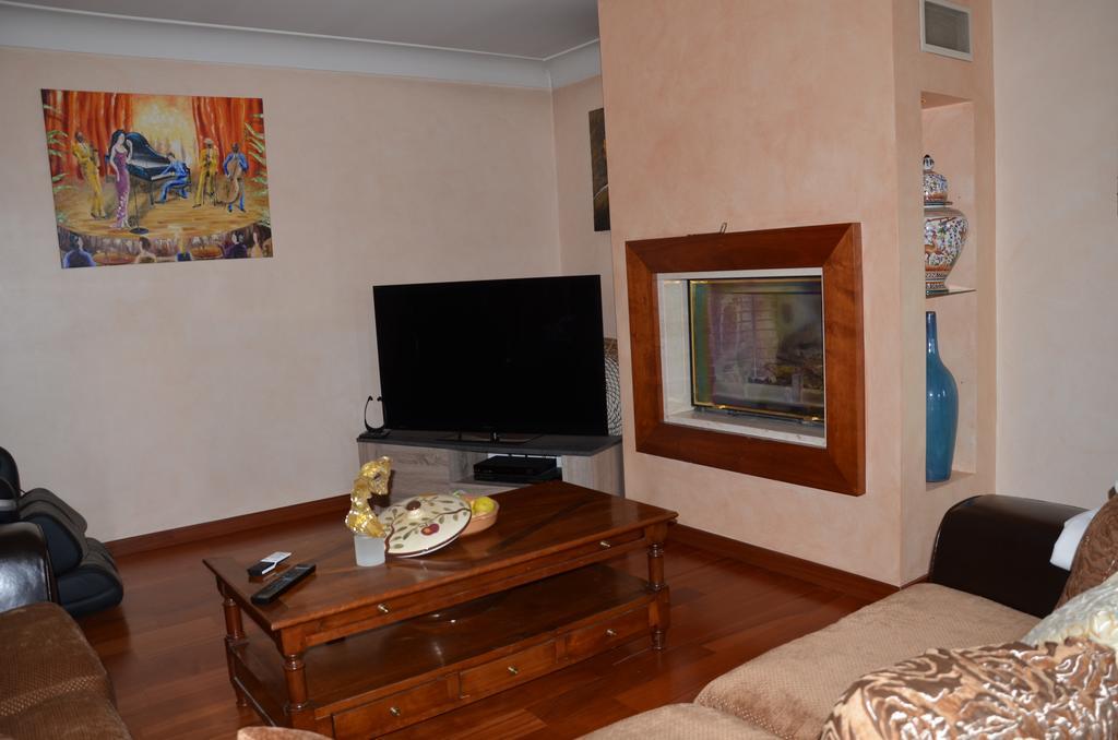 Chambre D'Hotes Et Spa Agen Kültér fotó